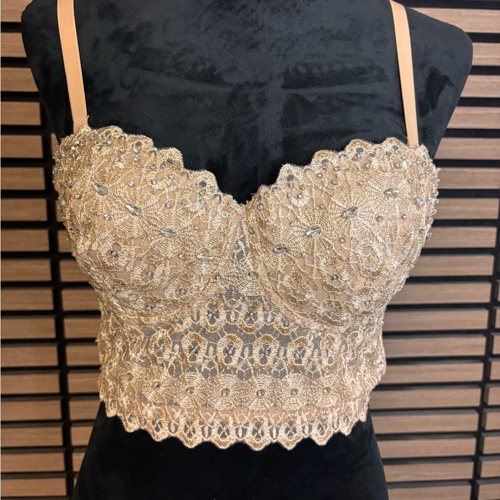 Windsor Gold Lace corset